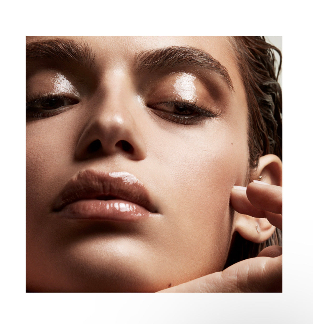 Gloss Bomb Universal Lip Luminizer Fenty Beauty Original – Miracle Store Colombia